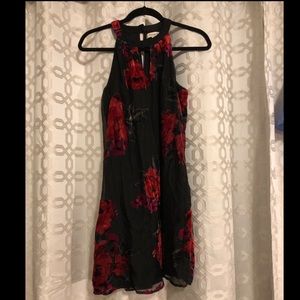 Black And Floral Francesca’s Sleeveless Dress